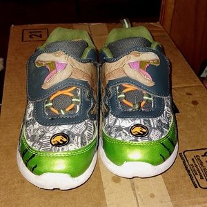Jurassic World Toddler Boys License Light-up Low-Top Sneakers